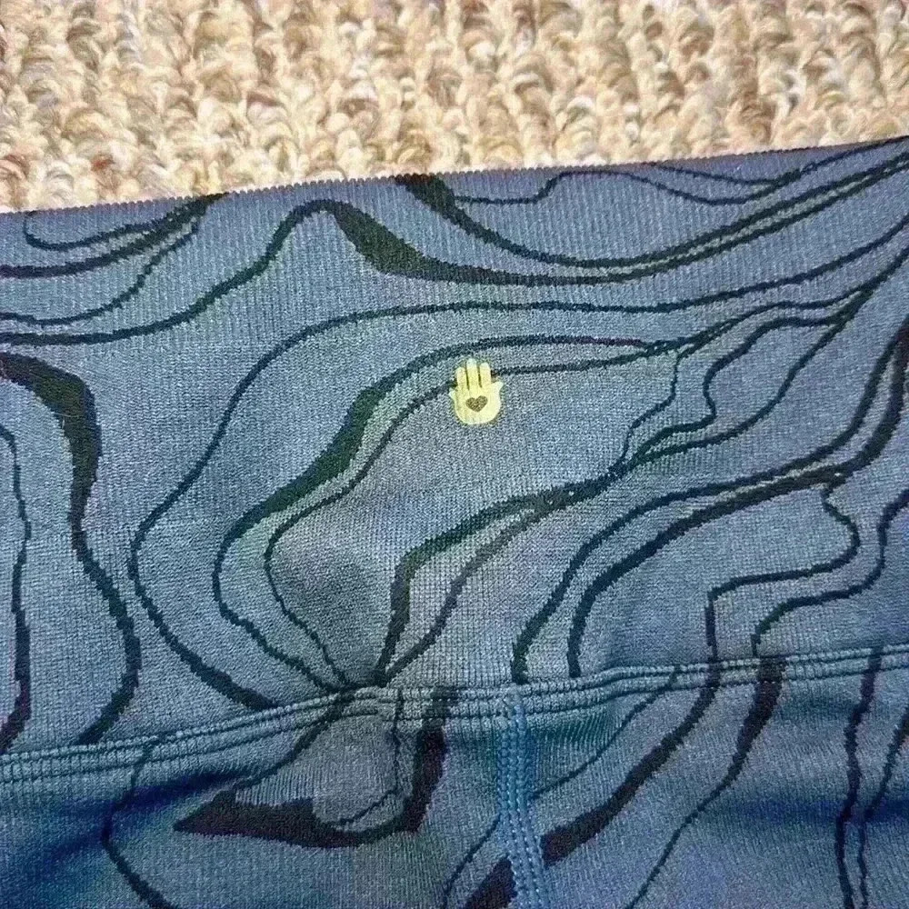Spiritual Gangster NWT Swirl-Print Love Sculpt Jacquard Leggings Women Size XS/S - Picture 8 of 15